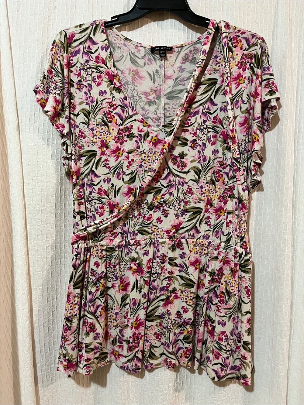 NEW LANE BRYANT Women Tunic Top - Flutter Short Sleeves - Waist Elastic - Belt